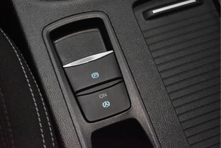 Ford Focus Wagon 1.0 EcoBoost Hybrid Titanium Winter Pack | NL-Auto | 1ste eigenaar | Carplay | Stoelverwarming | Full LED | Historie / 42