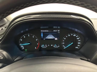 Ford Puma 1.0 EcoBoost Hybrid Titanium CRUISE NAVI CARPLAY LM. / 25