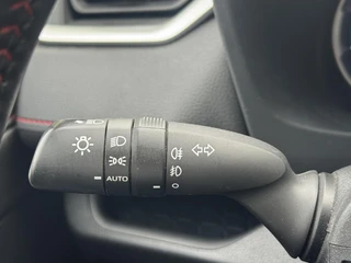 Toyota RAV4 2.5 Plug-in Hybrid AWD Dynamic TREKHAAK 1650KG TREKGEW EL-ACHTERKLEP 18'' LM-VELGEN CAMERA PARK-SENSOREN CLIMA APPLE/ANDROID / 16