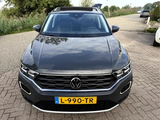 Volkswagen T-Roc 1.5 TSI Style Business  Panoramadak, Stoelverwarming, App Connect / 18
