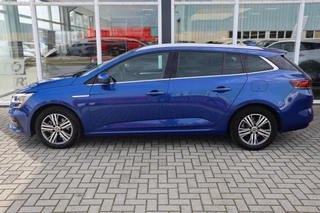 Renault Megane Estate 1.6 E-Tech Plug-In Hybrid 160 Intens|Camera|HUD|Keyless|Dodehoek assistentie / 2