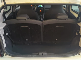 Citroën C1 1.0 VTi Airscape Feel uit 2020 Rijklaar + 12 maanden Bovag-garantie “Sinds 1970 | 5.000+ reviews | Score 9,5 | Service zoals ’t hoort” Henk Jongen Auto's in Helmond,  al 50 jaar service zoals 't hoort! / 16