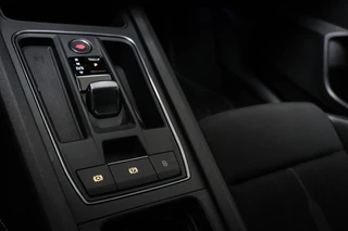 CUPRA Leon Sportstourer 1.4 e-Hybrid VZ Business CLIMA | STUURVERWARMING | DAB | APPLE | CAMERA / 37