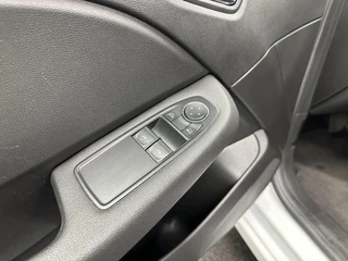 Renault Clio 1.6 E-Tech Hybrid 140 Zen CARPLAY NAVI CRUISE. / 17