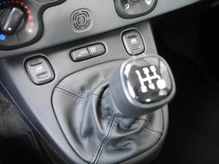 Fiat Panda 0.9 TwinAir Lounge | Mistlampen | Airco | Bluetooth | Elektrische ramen | Elektrisch verstelbare buitenspiegels / 23