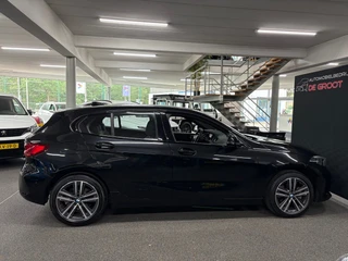 BMW 1 Series 118i NL auto/ Eerste eigenaar/ 34.323 KM/ Automaat / 7