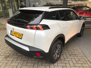 Peugeot 2008 1.2 PureTech Style | Camera | Navigatie / 2