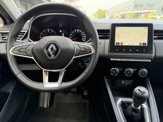 Renault Clio 1.0 TCe / Navigatie / Apple CarPlay - Android / 1e Eigenaar / ALL-Season banden / Cruise Control / PDC met optische w / 13