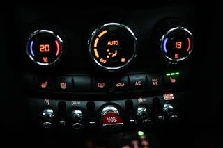 MINI 5-Deurs 2.0 Cooper S Chili Serious Business | PANORAMADAK | HEAD UP | LEDER | STOELVERWARMING | CLIMA / 39
