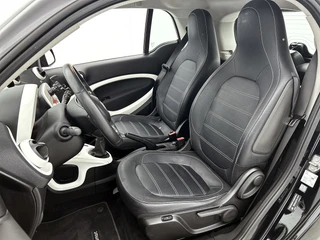 Smart Fortwo 1.0 Prime | Glasdak | Stoelverwarming | Climate Control | Cruise Control / 6