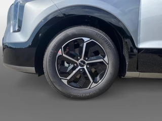 Kia Niro 1.6 GDi Hybrid DynamicPlusLine | Navigatie | Climate control | Elektrische bestuurders stoel | Schuif/kantel dak | Elektrische achterklep | DEMO / 24