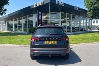 Skoda Karoq 1.5 TSI 150pk Style | TREKHAAK | PANO| CAMERA | ADAPTIVE | / 8
