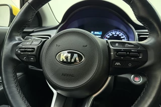 Kia Rio 1.0 T-GDi 100 PK | Automaat | Trekhaak | Stoelverwarming | Mirror Screen | Stuurverwarming | Start/stop | Climate Control | Parkeersensor | 1e eigenaar | Android/Apple carplay | Cruise control | Shift lock release / 21