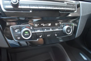 BMW X1 sDrive20i High Executive / 33