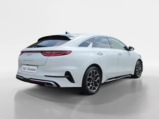 Kia ProCeed 120PK T-GDi GT-Line | Schuif/kanteldak | Stoel-en stuurwielverwarming | Elektrische achterklep | Camera | Apple CarPlay/Android Auto | Full LED | All season banden / 5
