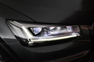 Audi Q2 35 TFSI 150pk S-Tronic S Edition Trekhaak Panoramadak ACC Stoelverwarming Keyless Virtual Cockpit 2x S-Line / 45
