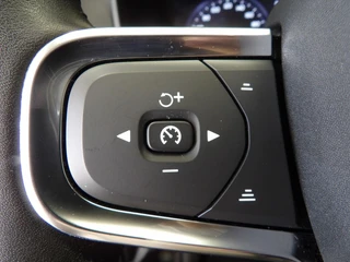 Volvo XC40 T5 Twin Engine 262pk Geartronic Inscription / 19