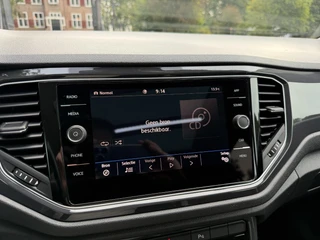 Volkswagen T-Roc 1.5 TSI Sport Business R | Pano | Camera | Keyless | / 16