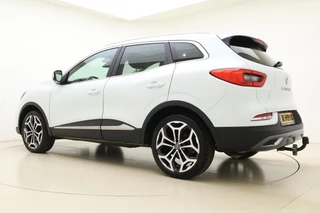 Renault Kadjar 1.3 TCe Intens | Apple carplay/Android auto | Trekhaak | Cruise control | Climate control | Achteruitrijcamera | Panoramadak | Lichtmetalen velgen 19'' | Stoelverwarming | / 13