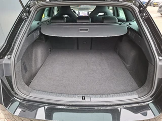 CUPRA Leon Sportstourer 1.4 e-Hybrid PHEV 245pk VZ * Navigatiesysteem * AUTOMAAT * Stoelverwarming * Virtual Cockpit * / 16