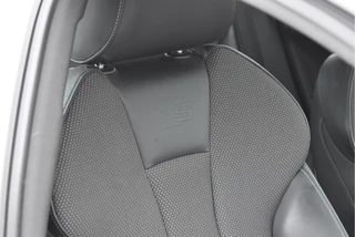 Audi A3 Sportback 1.5 TFSI CoD Sport S Line Edition 150 pk  | NL-Auto | Open dak | Carplay | Adapt.Cruise Control | Navi | Full LED | Onderh.historie / 36