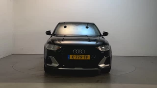 Audi A1 citycarver 25 TFSI epic Parkeersensoren Climate Control Navigatie Cruise Control / 13