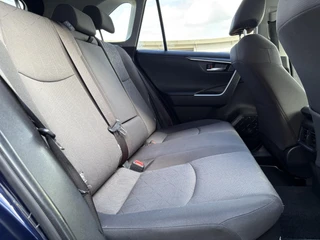 Toyota RAV4 2.5 Hybrid Dynamic NL-AUTO CAMERA ADAPTIVE CRUISE / 17