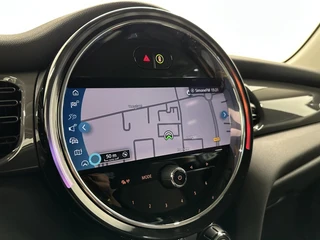 Mini 3-Deurs 1.5 Cooper Business Edition NAVI CARPLAY CRUISE LM 48000 KM. / 30