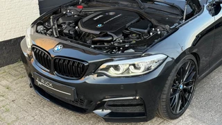 BMW 2-serie Cabrio M240i| M Performance | ACC | Harman Kardon | High Executive / 24