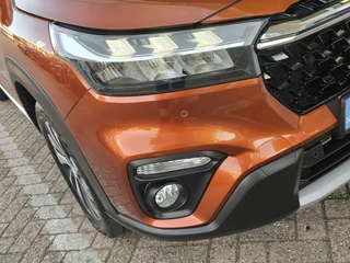 Suzuki S-Cross 1.4 BOOSTERJET STYLE SMART HYBRID AUT  360 Camera | Trekhaak 13p. | Dodehoeksensoren / 41