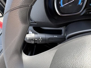Toyota PROACE Electric Verso LONG EXTRA RANGE DYNAMIC 75KWH 8-PERSOONS ROLSTOELAUTO VERLAAGD-INBOUW-OPRIJPLAAT 2x SCHUIFDEUR / 27