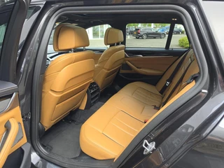BMW 5-serie Touring 540i xDrive |M SPORT|PANO|MEMORY|H&K|VOL! / 24