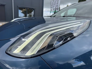 Lynk & Co 01 1.5 Plug in Hybride Pano, Carplay, Camera,ACC / 21