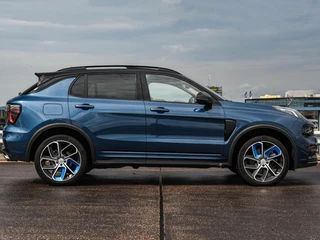 Lynk & Co 01 1.5 Plug-in Hybrid 262 PK Black Edition SOH 92% Panoramadak 360 Camera Infinity ACC LED Rondomzicht Camera Apple CarPlay/Android Auto 20" / 7
