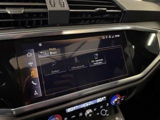 Audi Q3 Sportback 35 TFSI S-line Pano Virtual Black Optic / 39