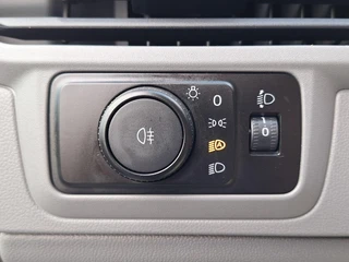 Volkswagen e-Transporter Kombi L2 64 kWh 9p (46950 incl btw,Camera,Pomp,Achterdeuren) / 19