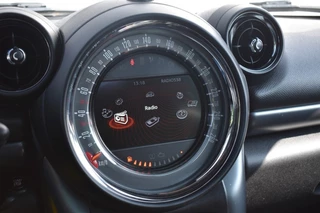 MINI Countryman COOPER S ALL4 AUT FULL OPTIONS / PANO / 32