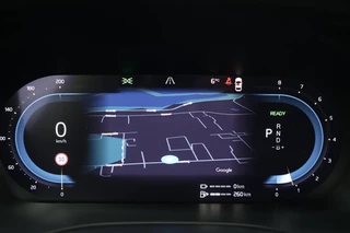 Volvo XC60 T6 Recharge AWD R-Design | Stoelverwarming | Parkeercamera | Panoramadak | Memorystoel | Keyless / 38
