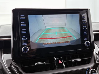 Toyota Corolla 2.0 Hybrid Business Sport Intro | Automaat | Adaptive cruise | Stuur & stoelverwarming | Navigatie | Camera / 26
