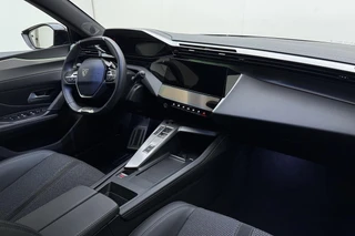 Peugeot 408 1.2 Hybrid 145 e-DCS6 GT | Automaat | Adaptieve cruise control | Stuurverwarming | Elektrisch bedienbare achterklep | Lichtmetalen velgen | Keyless entry en start | Full led / 17