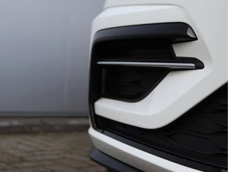 Volkswagen Golf 1.0 TSI Highline R-line  | Panoramadak | Camera | Virtual | LED / 9