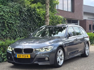 BMW 3-serie Touring M Sport High Ex Panorama A CarPlay Keyless Virtual dash Camera 320i High Executive / 23