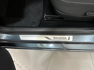 Škoda Rapid 1.0 TSI GREENTECH CLEVER ECC STOELVERW. / 26