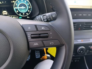Hyundai Bayon 1.0 T-GDI 48V Mild Hybrid Comfort I Navi + camera / 18