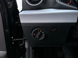 SEAT Ibiza 1.0 EcoTSI Style App-Connect Parkeersensoren Climate Control / 22