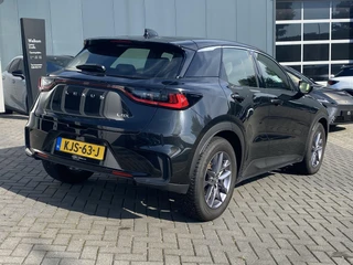 Lexus LBX 1.5 2WD STOELVERW STUURVERW PARK-SENSOR BLIND-SPOT CARPLAY LENDESTEUN / 5