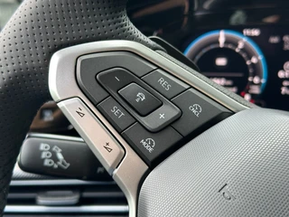 Volkswagen Golf 1.5 eHybrid GTE 272pk Head up | Black Style | IQ light | 360 Camera | Rijklaar incl. garantie / 16
