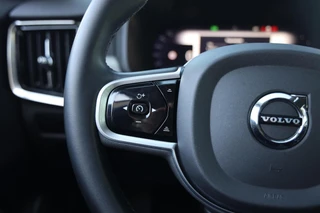 Volvo V90 2.0 T6 Plug-in hybrid AWD Essential Bright|Apple carplay|Navi|Automaat| / 22