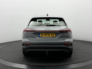 Audi Q4 e-tron 35 Launch edition 55 kWh SOH 90,6% | Elektrische Trekhaak | 110KW Snellaadvermogen | Full-Led | Carplay&Android / 33