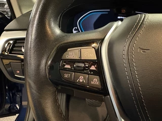 BMW 5-serie Touring 530e Business Edition Plus / trekhaak / Leder / pdc / 360 camera/cruise Adaptive / 24